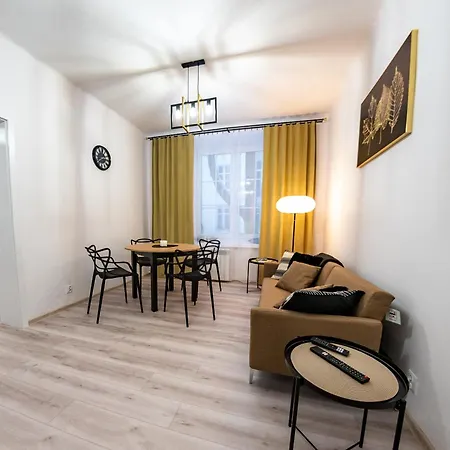 3 Maja Apartment Varsavia Esterno foto