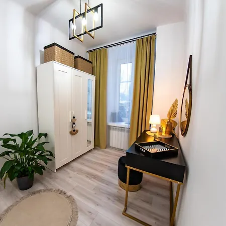3 Maja Apartment Varsavia Esterno foto